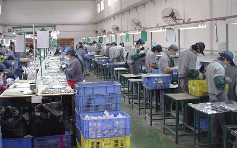 china assembly line